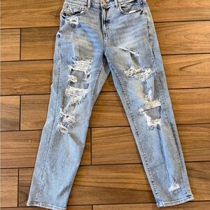 American Eagle Outfitters Light Blue Distressed Boyfriend Jeans